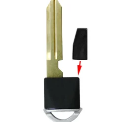 Nissan Infiniti Emergency Insert key for smart remotes - WITH CHIP by Car & Truck Remotes