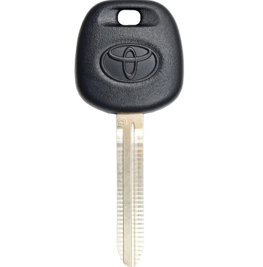 2015 Toyota FJ Cruiser transponder key blank
